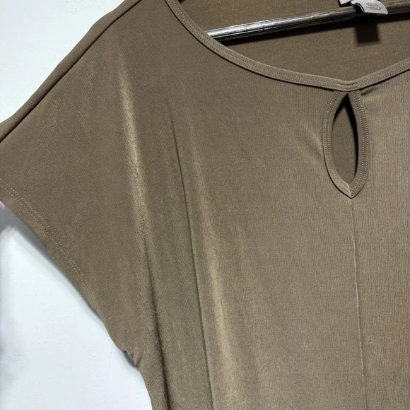 Chicos Tunic Womens M Tan Brown Cap Sleeve Oversized Stretch Knit Basic - Picture 3 of 8